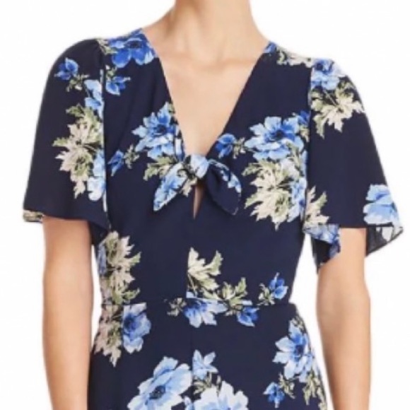 ❤️Aqua navy floral romper - Picture 2 of 2